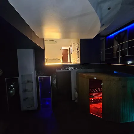 Christian'S Suites & Spa-2